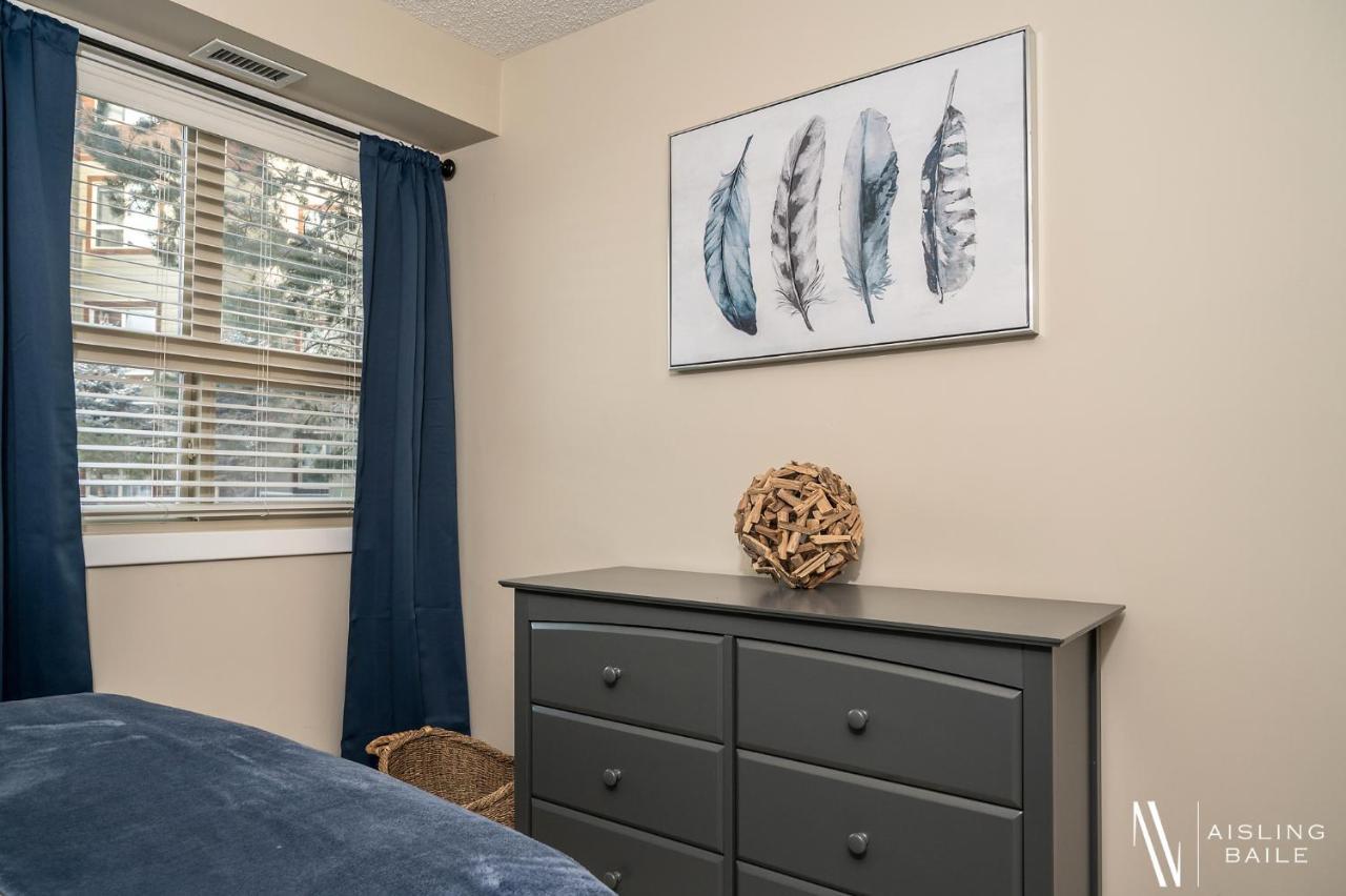 Rustic Modern 2 Bed 2 Bath With Lakeview Pool And Hot Tub インヴァーミア エクステリア 写真